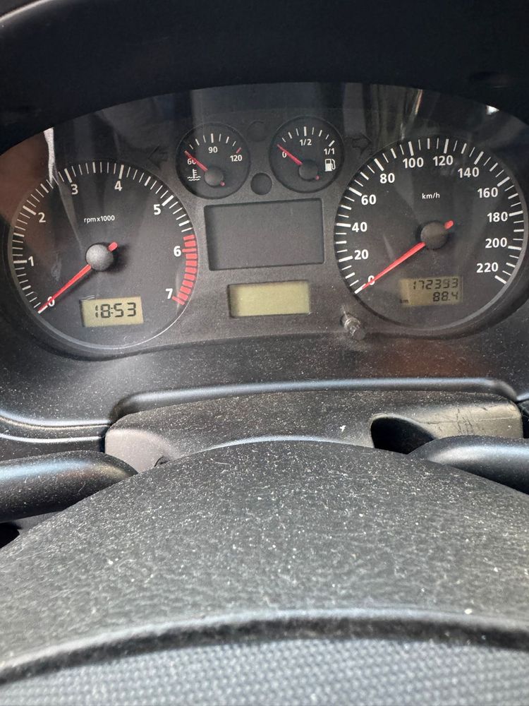 Vendo Seat ibiza em bom estado
