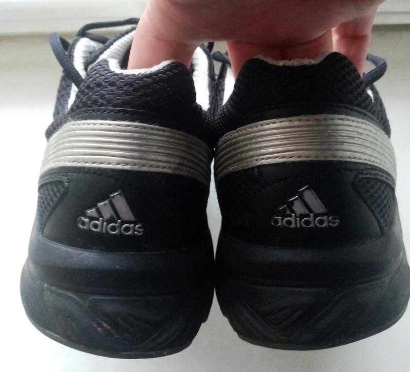 27 см. оригинал. мужские кроссовки adidas
