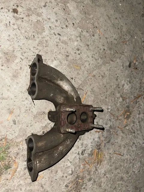 Продам Впускной колектор Ваз 2101-07