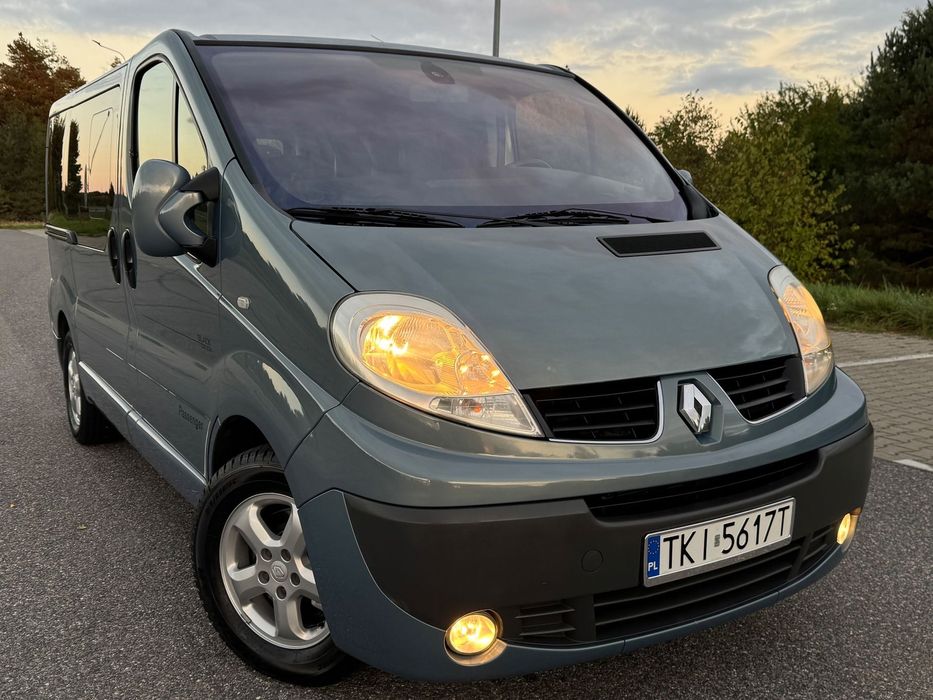 Renault Trafic 2.0 TDCi 115KM/8-osób/NAWIEWY Góra-dół/WELURY/ALUS/UNIKAT Z Niemiec!