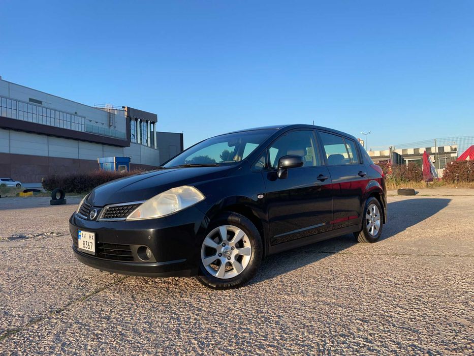 Продам Nissan Tiida 1.6/єдиний власник/повна історія обслуговування