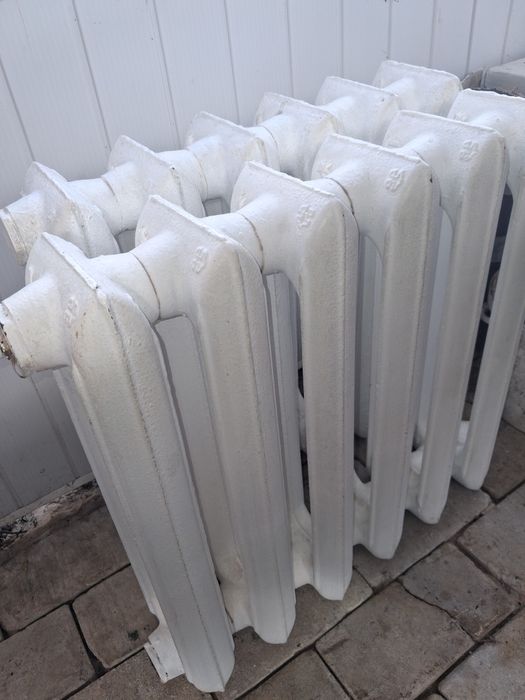 Батарея чавунна бу