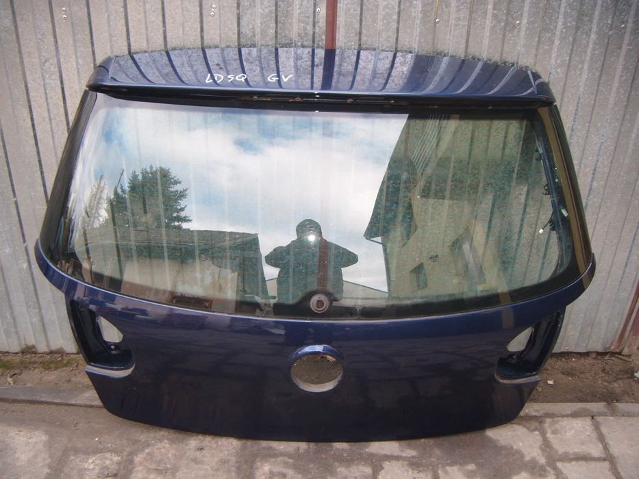 vw golf V hatchback klapa tył z szybą LD5Q