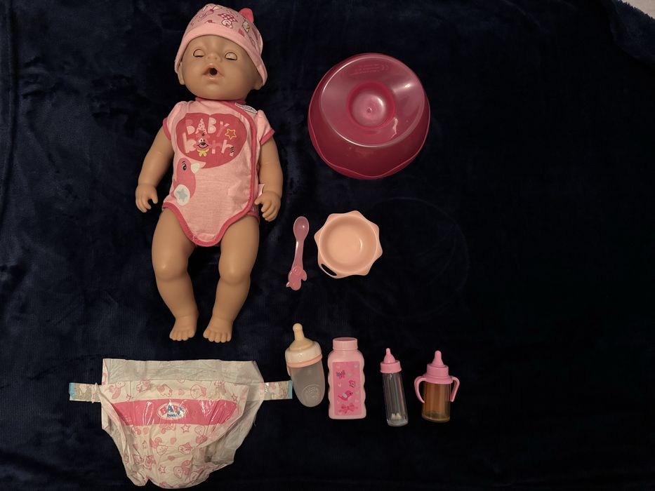 Baby Born Lalka Interaktywna Dziewczynka Soft Touch + akcesoria