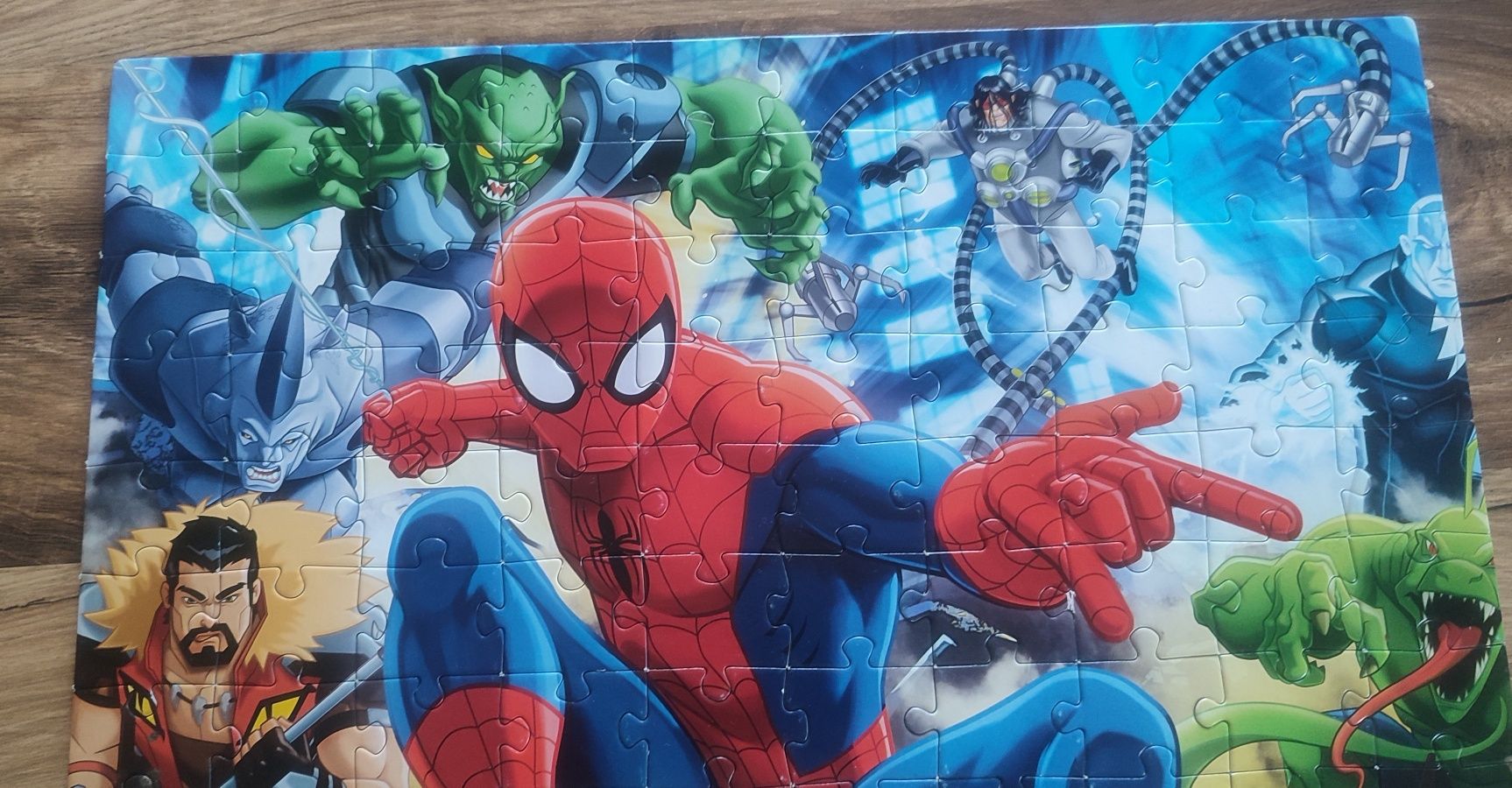 Puzzle Clementoni 100 el Spiderman
