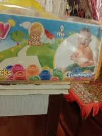 Детские игрушки для  9-10 месячных карапузов
