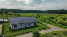 Nowe Miasteczko – nowy dom parterowy z garażem i widokiem na las!