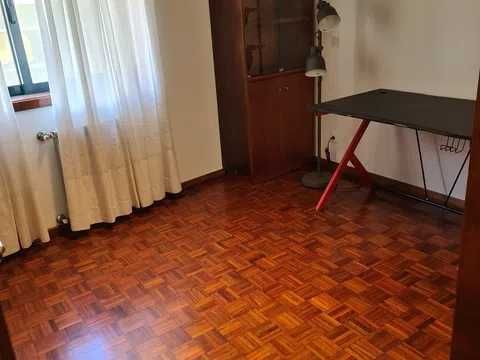 Moradia T2 independente