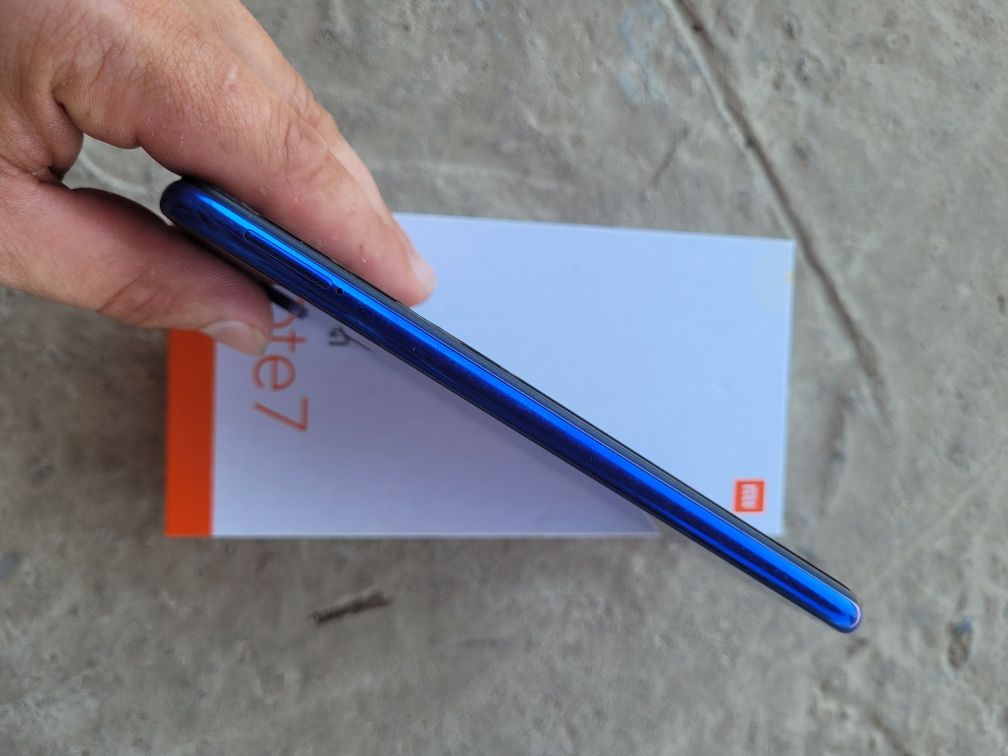 Redmi note 7 4/128
