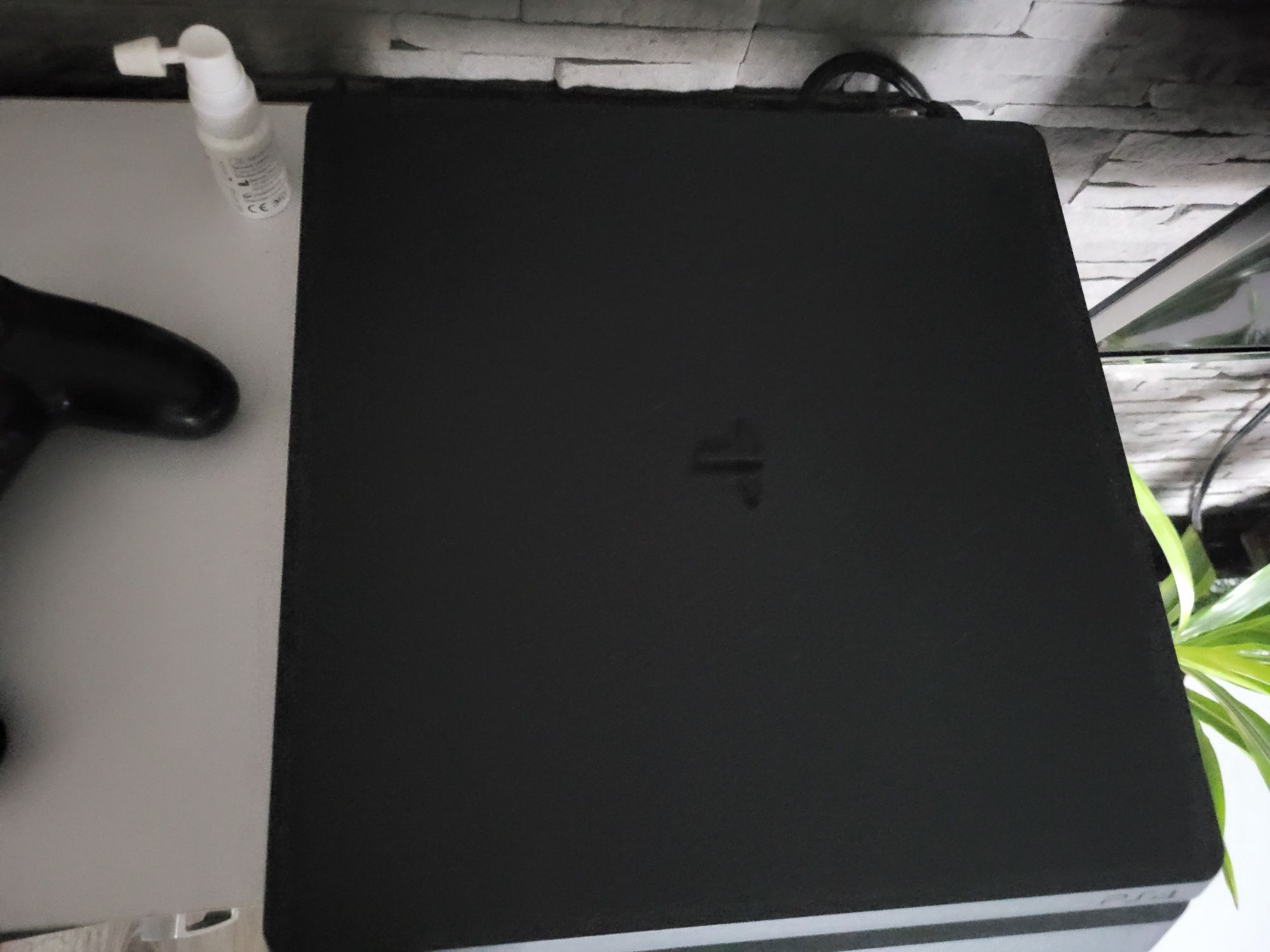 Ps4 slim pad gry