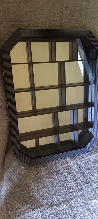 Витрина витражи для коллекционирования