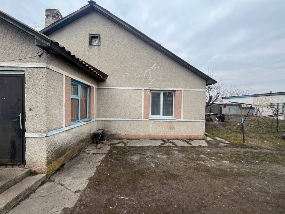 Будинок село Красноліси