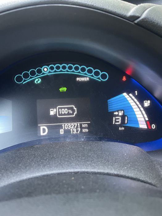 Аренда Nissan Leaf (110-130km)понедельно 4200грн, помесячно 16000грн