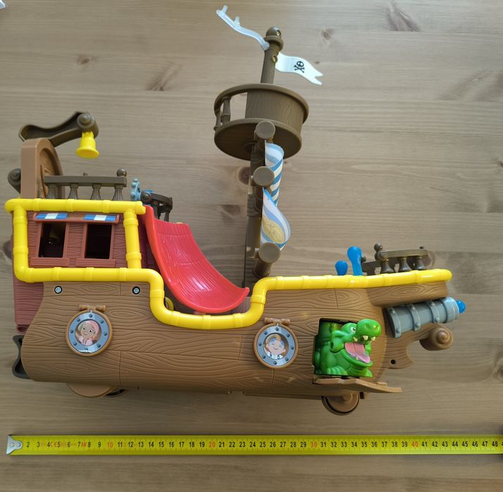 Statek Łajbek Jake Hak z Nibylandii