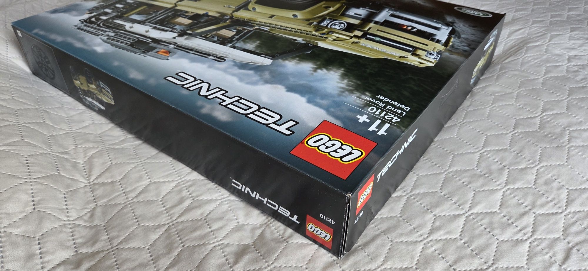 LEGO TECHNIC 42110 Land Rover Defender - oryginalny, fabrycznie plomby