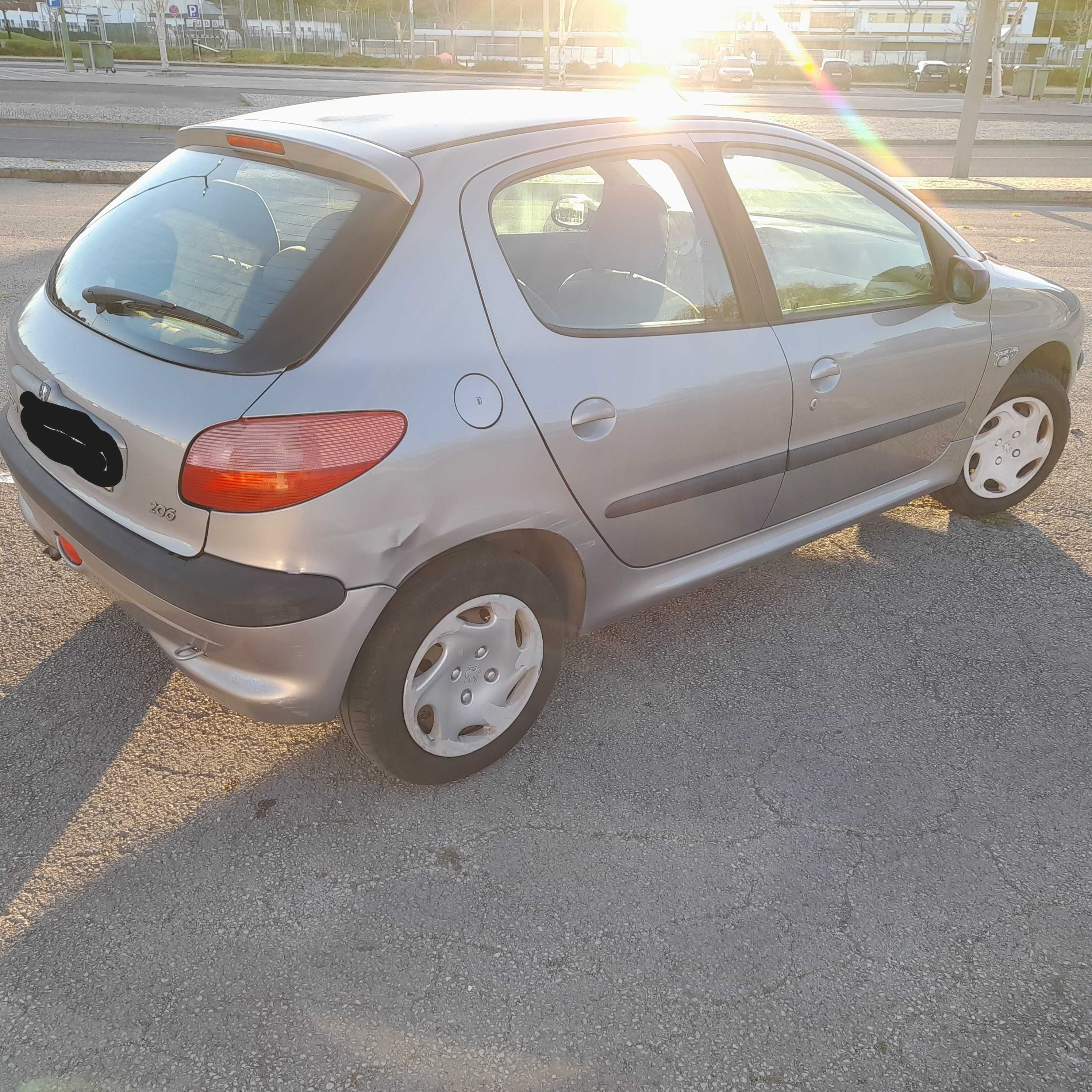 Peugeot 206 1.1 Color Line