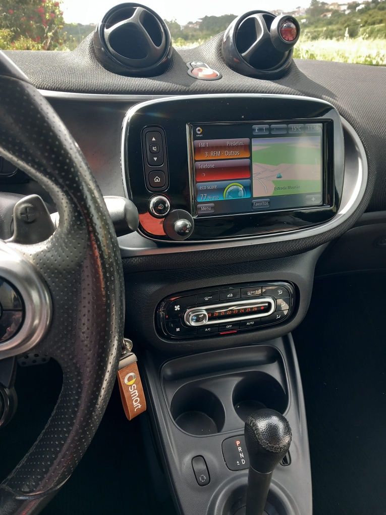 Smart Fortwo Coupe 1.0 Automático