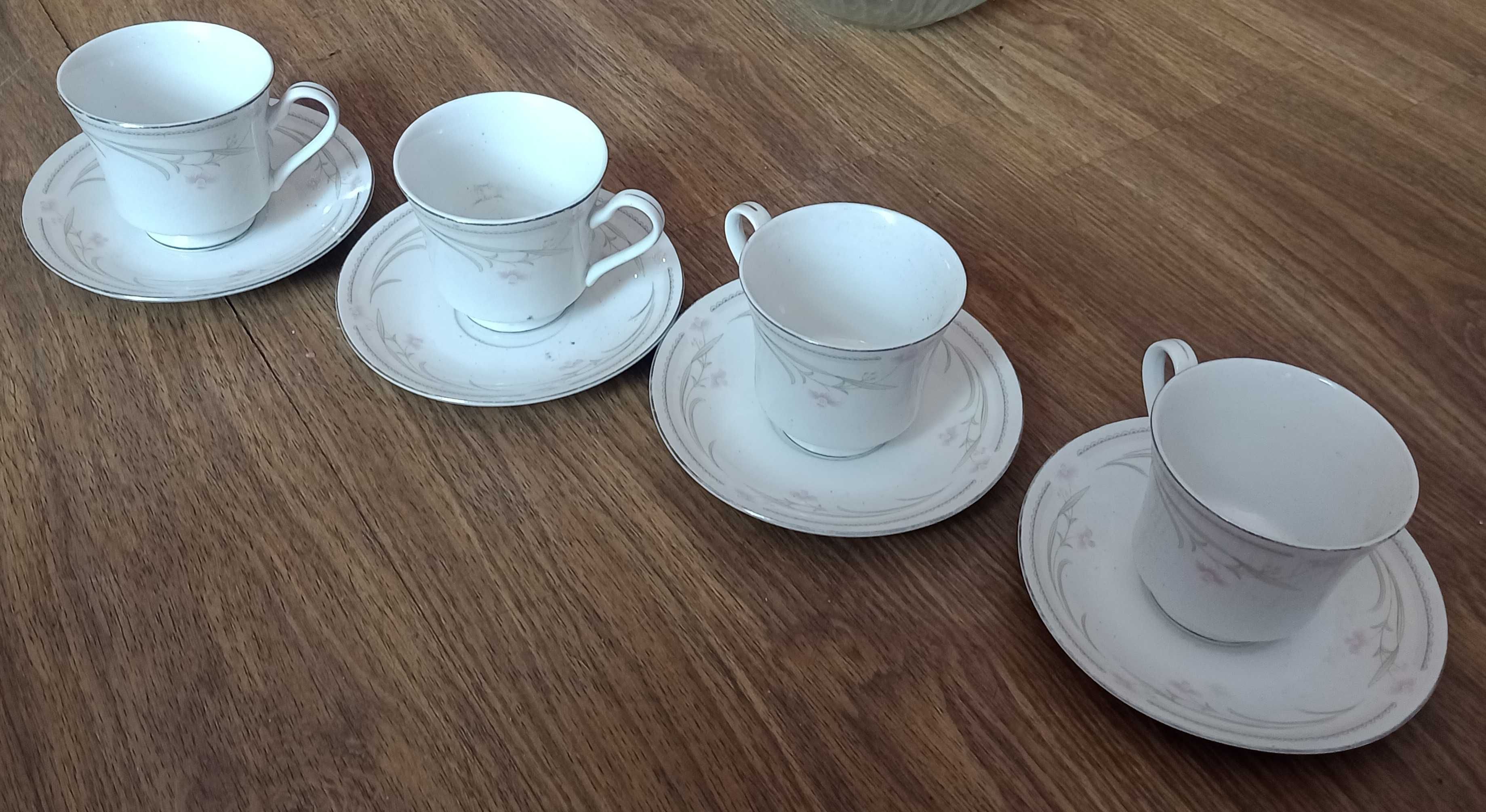 Serwis kawowy porcelana angielska wzorowany vintage retro 4 szt