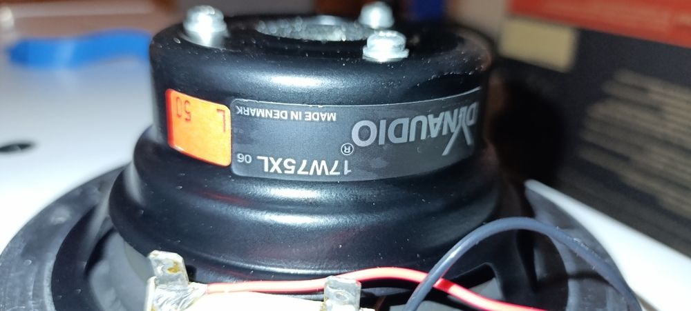 Unikatowe Białe kolumny dynaudio, Xanadu DS17