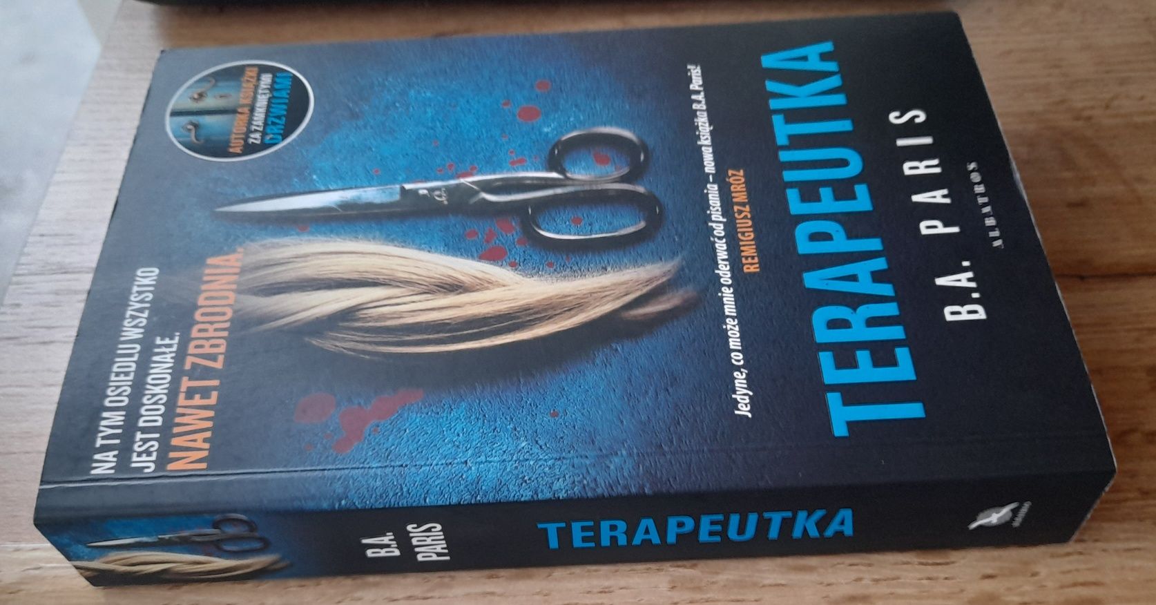 Terapeutka B. A. Paris