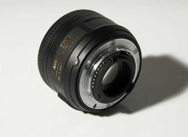 Objectiva Nikon AF-S DX 35 mm F/1,8G para Nikon SLR