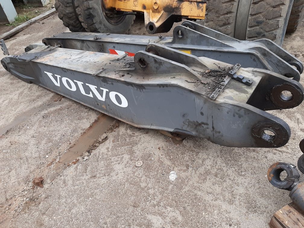 Ramiona do koparki Volvo EW 140 komplet