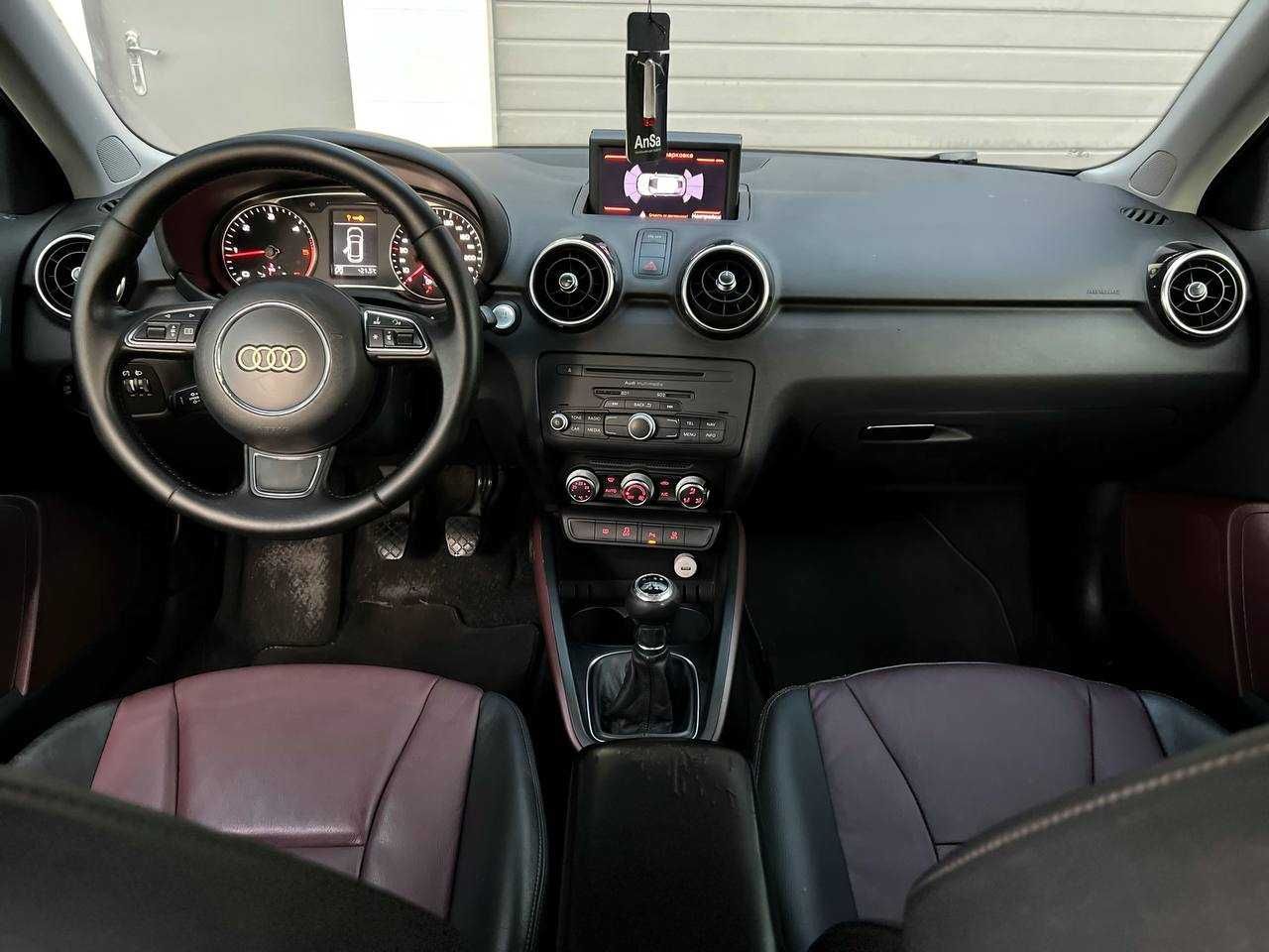 Audi A1 S-Line 2013