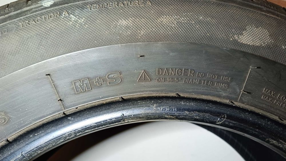 opony M+S , 215/65r16 SUV , 8mm bieżnika , 2022 rok