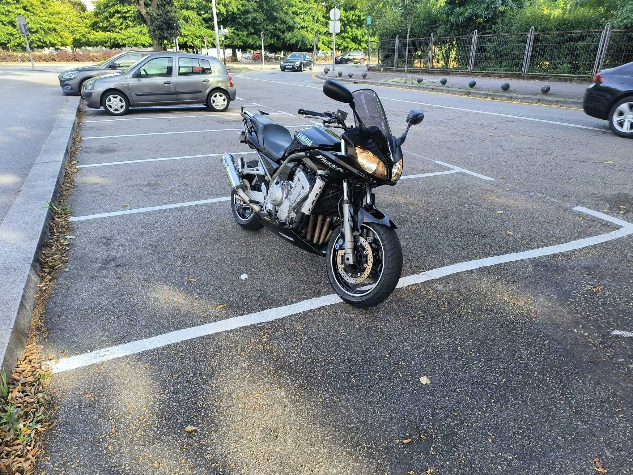 Yamaha FZS 1000 Fazer