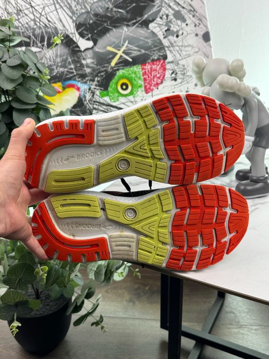 Кросівки Brooks Ghost 16 46 розмір Е6894