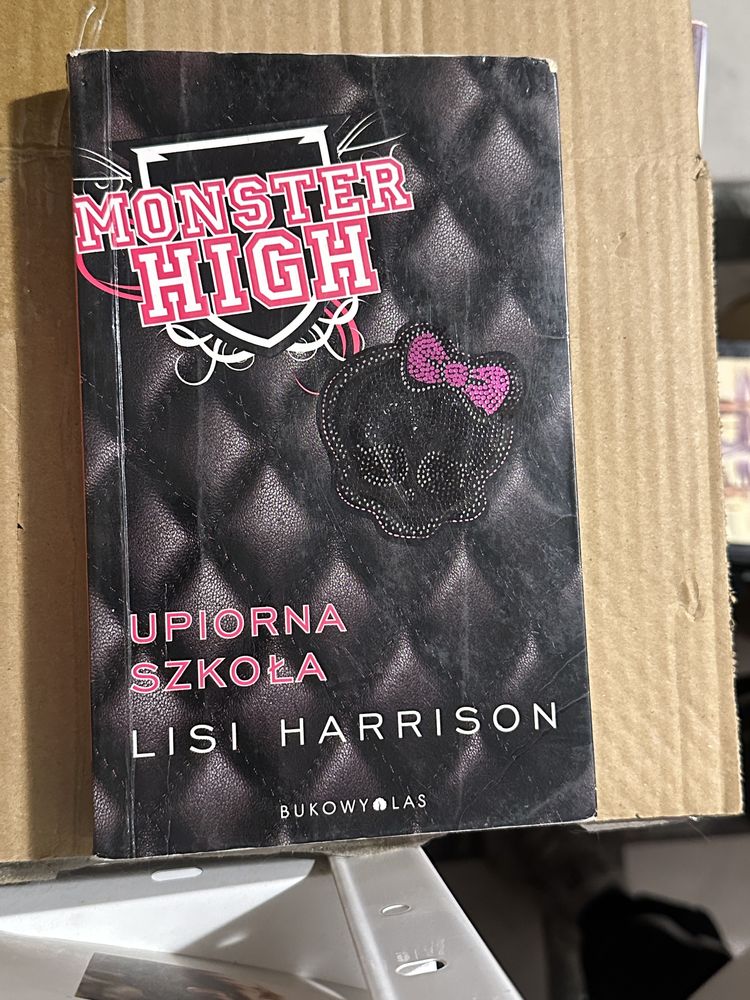 upiorna szkoła / monster hihg - lisi harrison