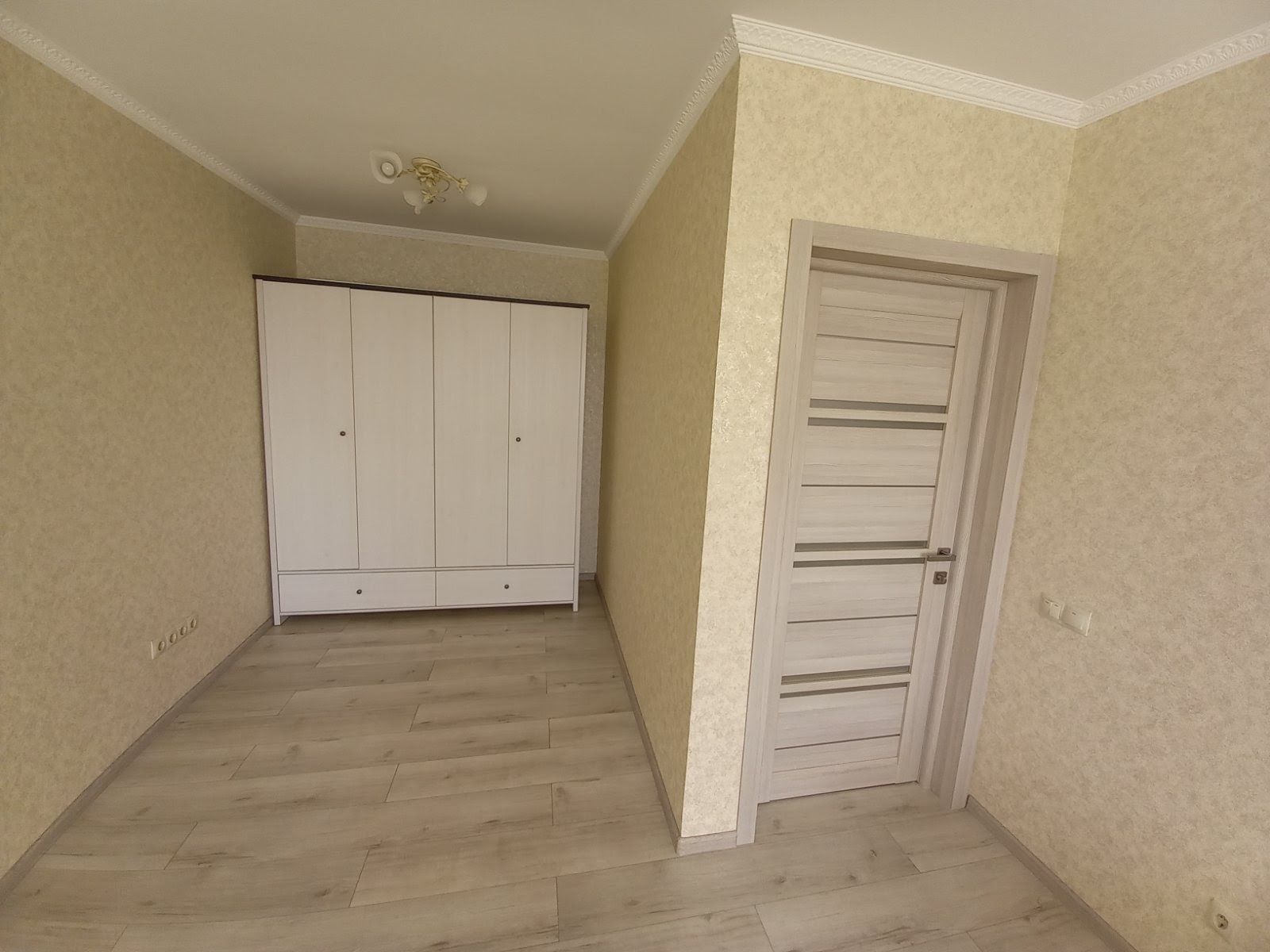 Здам 1 кім. квартиру  в центрі міста ЖК Гранд з інд. отопленням.