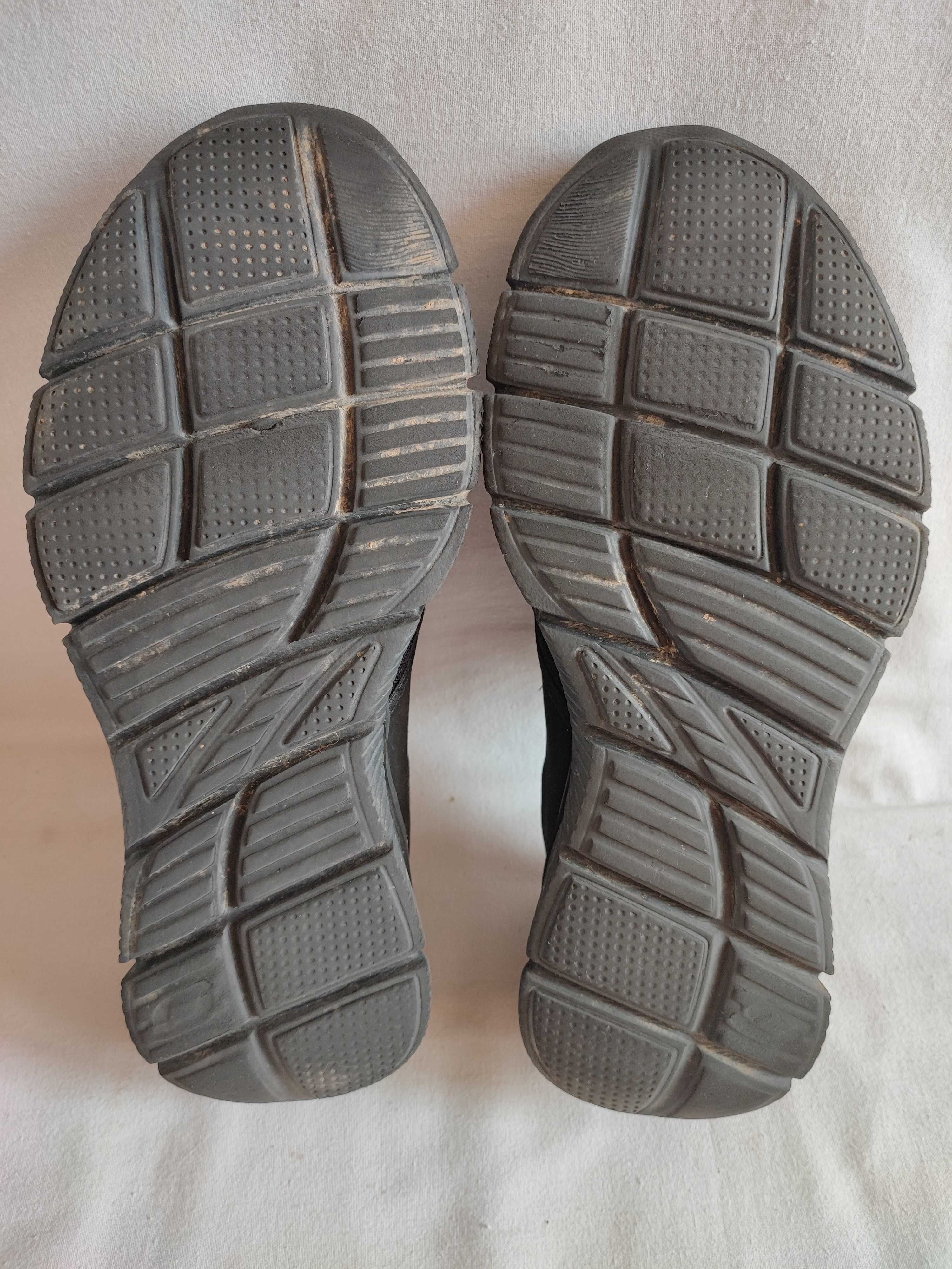 Кроссовки мокасины мужские "Skechers". Размер EUR 41 (26,5 см)