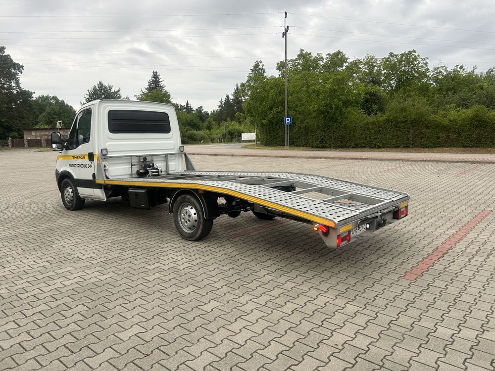 Iveco Daily 2.3HPI 35S11 2011r Autolaweta Pomoc Drogowa Najazd