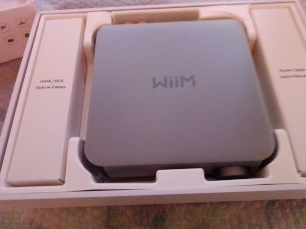 WiiM Amp  ,DAC,  2X 80watt, Spotify Tidal vTuner Tunelin Bluetooth