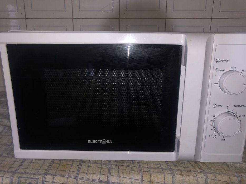 Microondas como novo