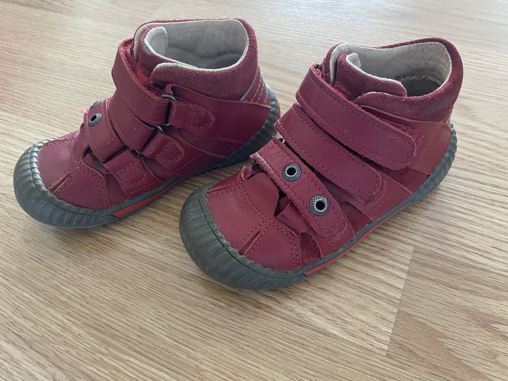 Buty wiosenne dla dziewczynki 24