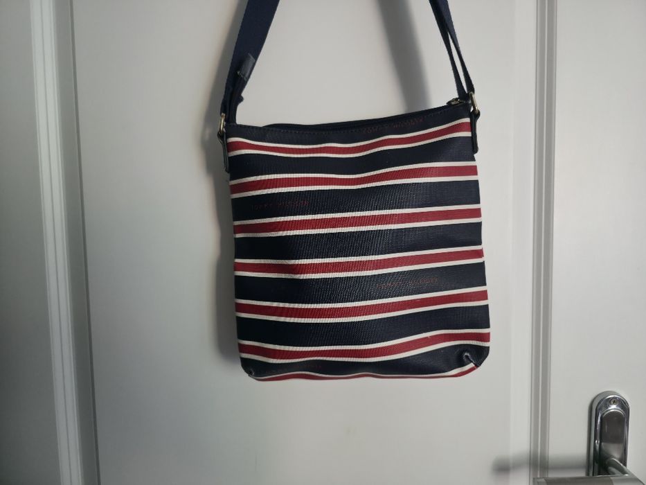 Torebka listonoszka Tommy Hilfiger