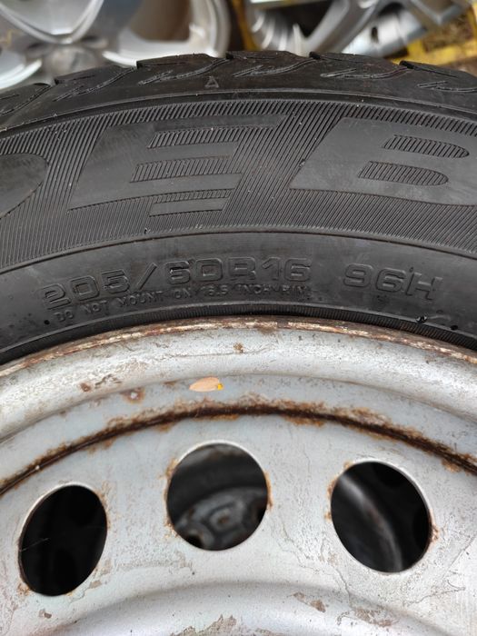 Шины 205/60/16 Debica Frigo HP2