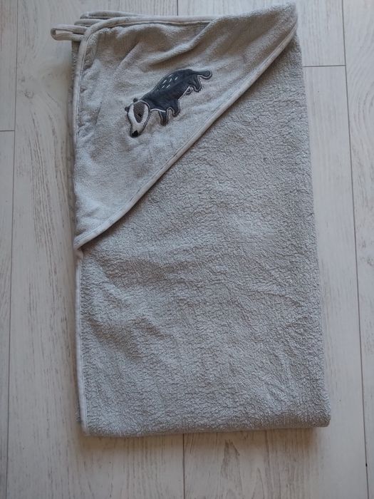 Ręcznik kąpielowy z kapturem dla niemowląt