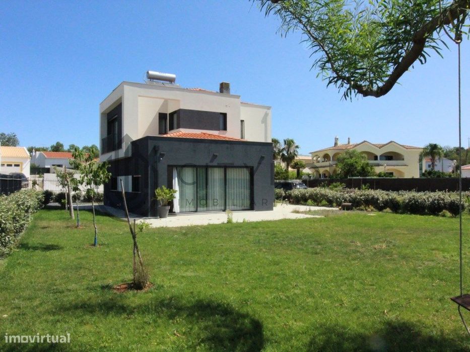 Moradia T3 com jardim