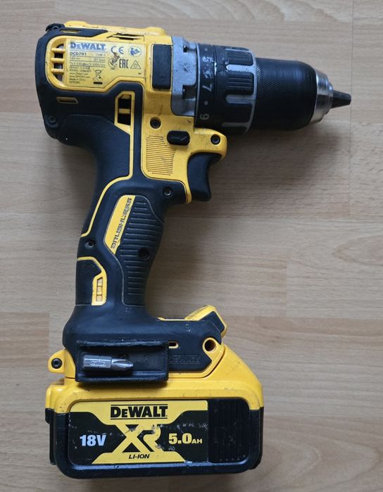 DEWALT DCD791 DCD 791 Wkrętarko-Wiertarka 18V Aku5.0Ah Ładowarka TSTAK