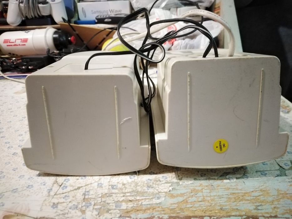 Computer Speakers in Good Condition64283960666115123