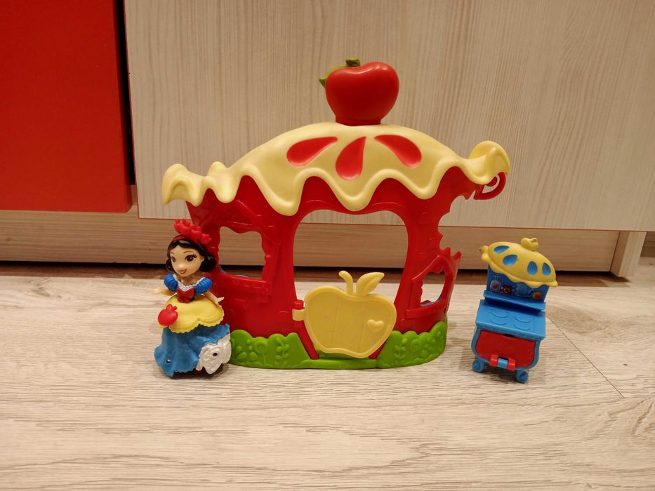 Domek królewny Śnieżki Disney