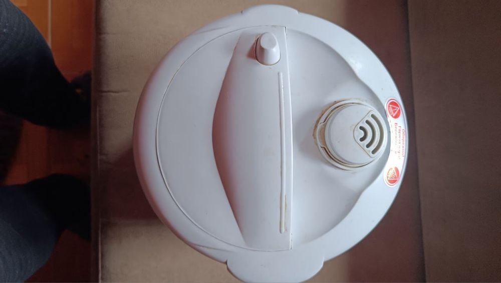 Продам мультиварку DMC-301