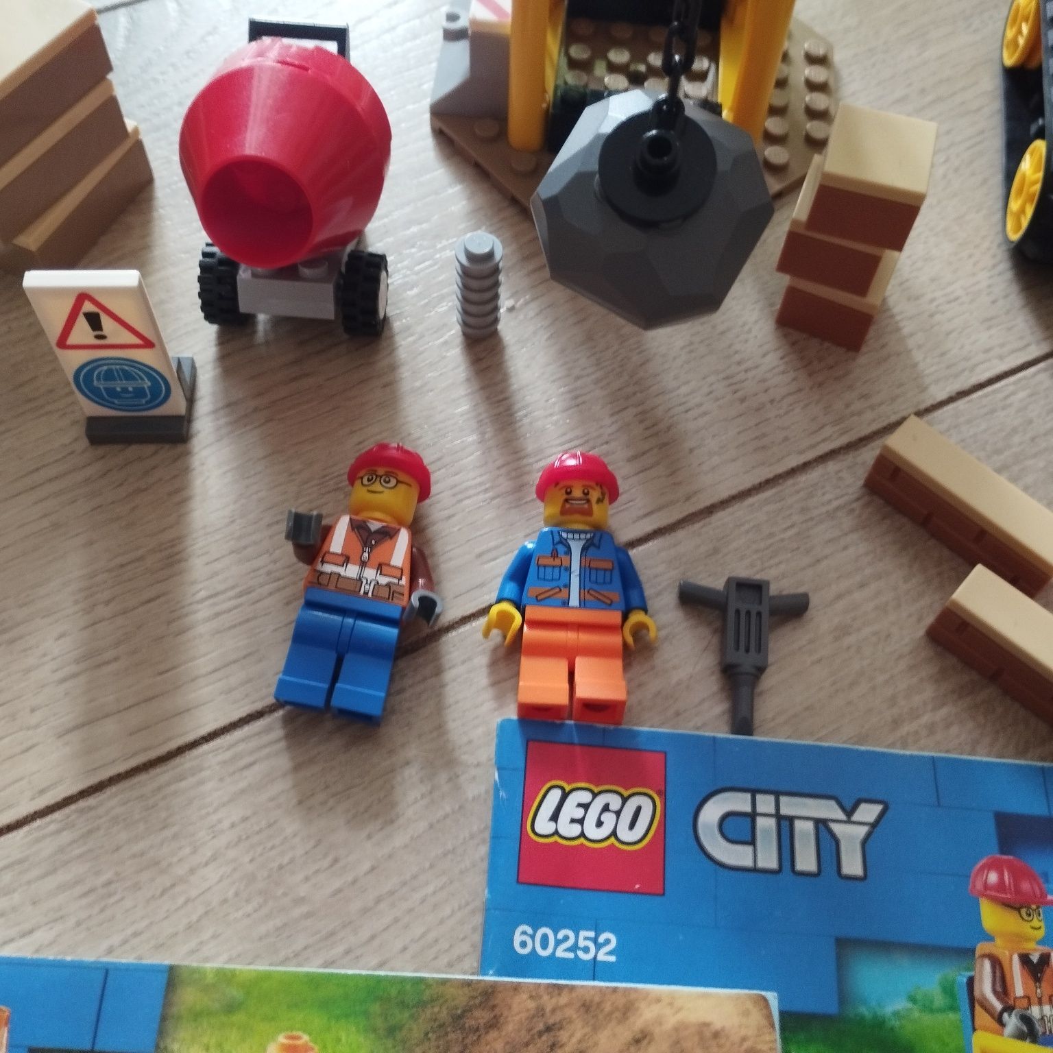 LEGO city 60252 buldożer budowlany