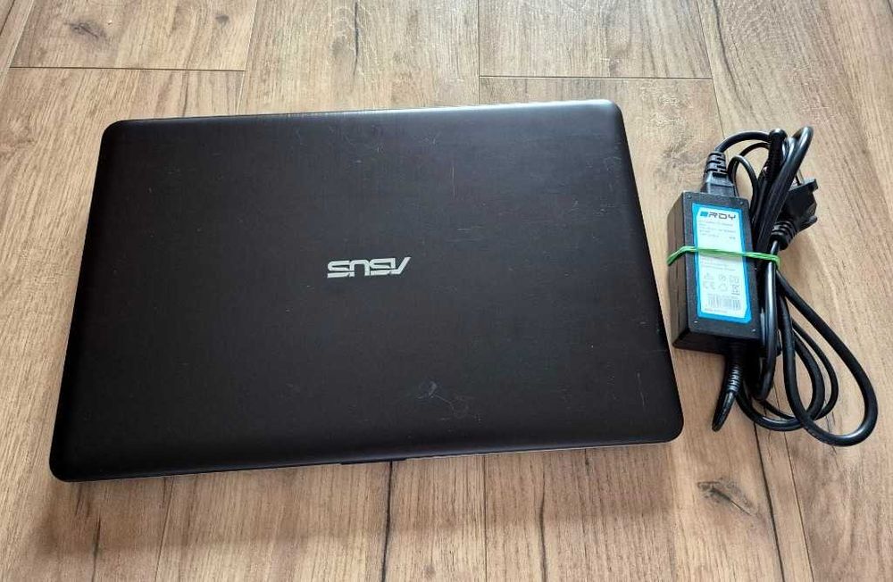 Laptop Asus F540S 15,6" 4GB RAM 500GB HDD Windows 10 Home
