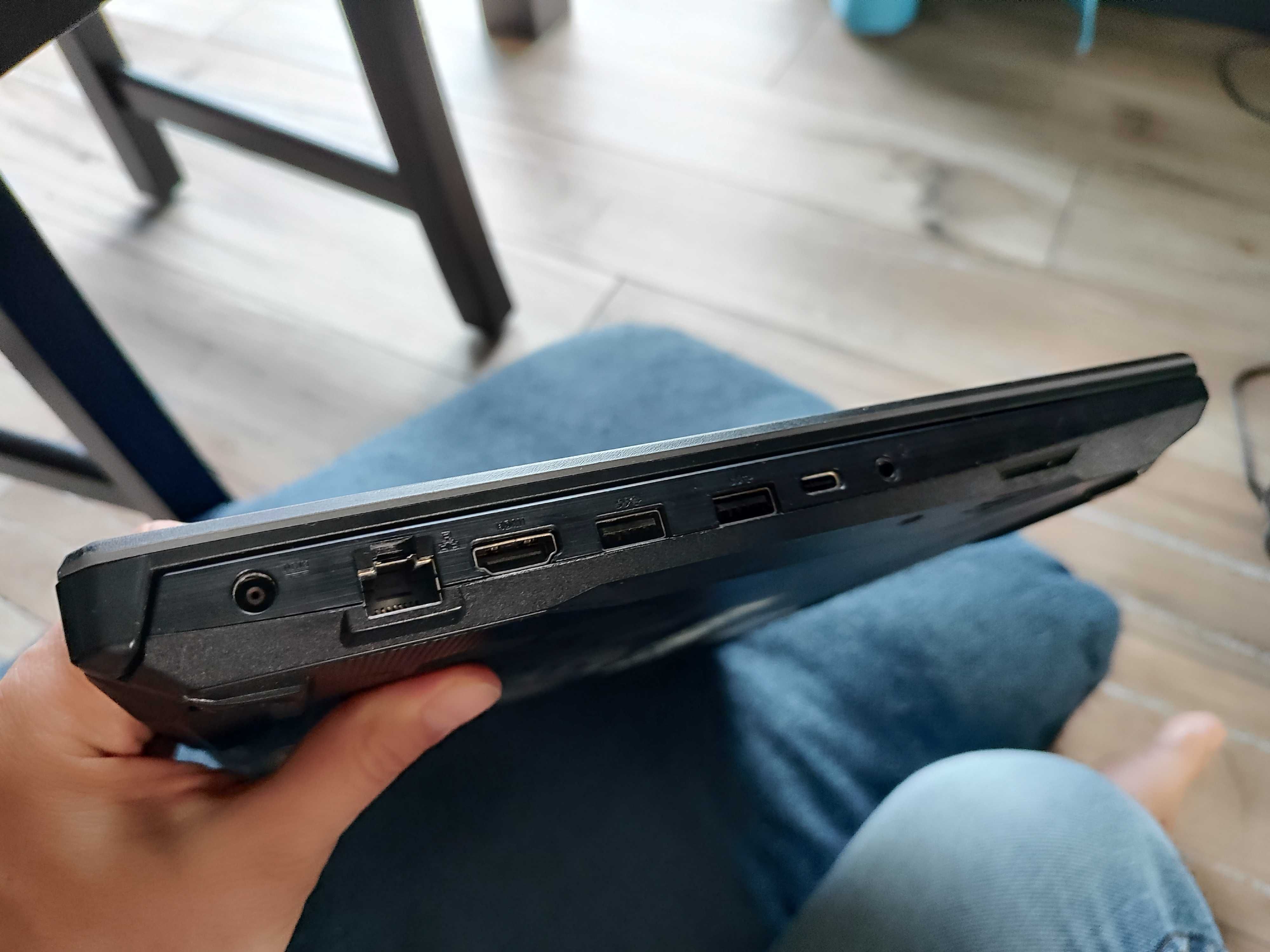Laptop ASUS TUF Gaming F15 FX506HC [uszkodzona karta WiFi?]