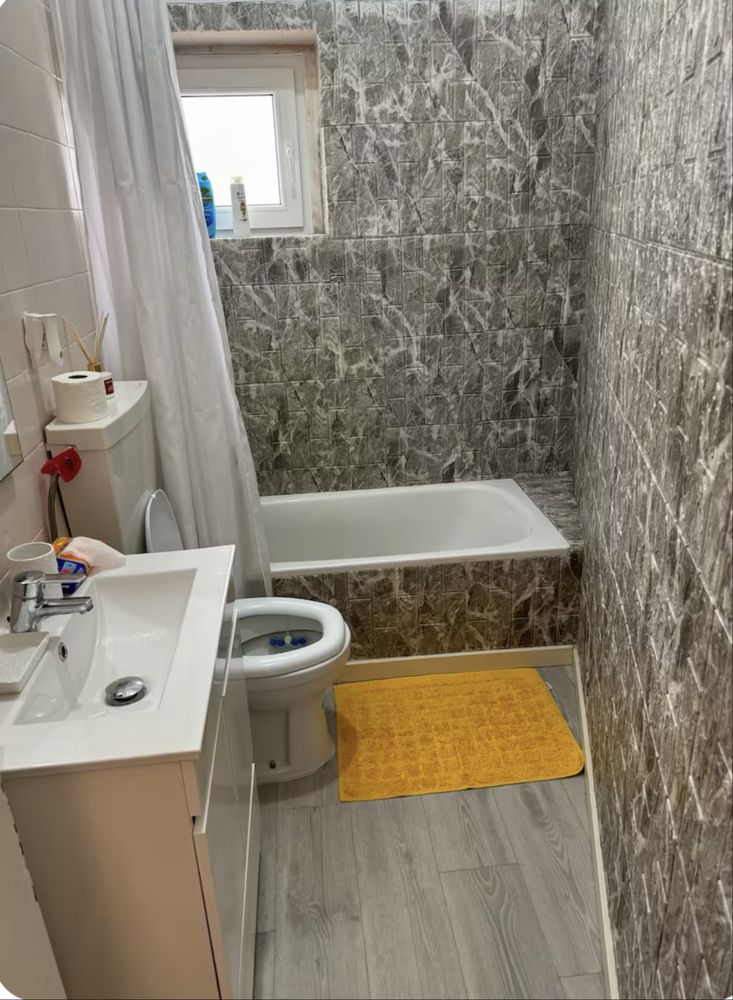 Apartamento t-0 no centro da Amadora