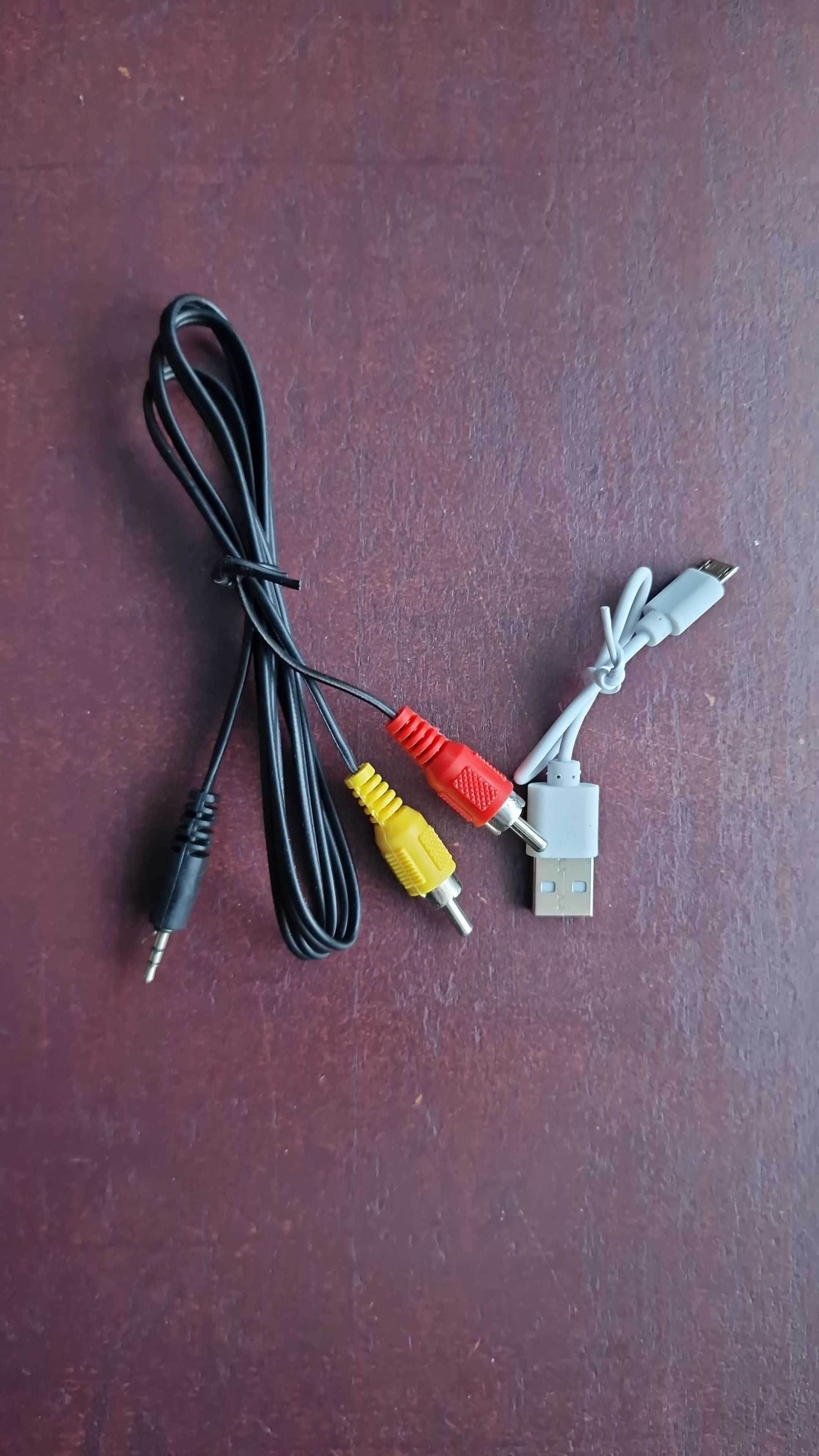 Retro konsola 400 klasycznych gier arcade kieszonkowa przenośna
